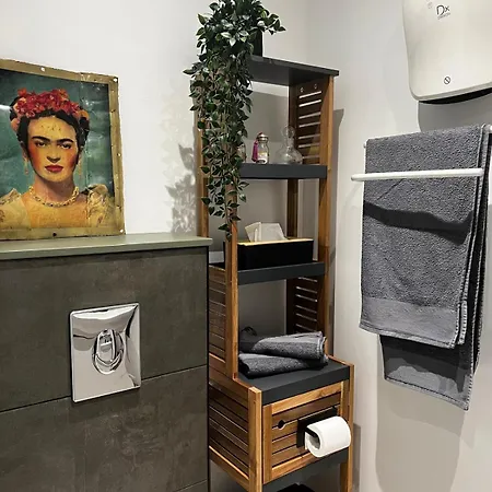 Chez Frida Apartment *